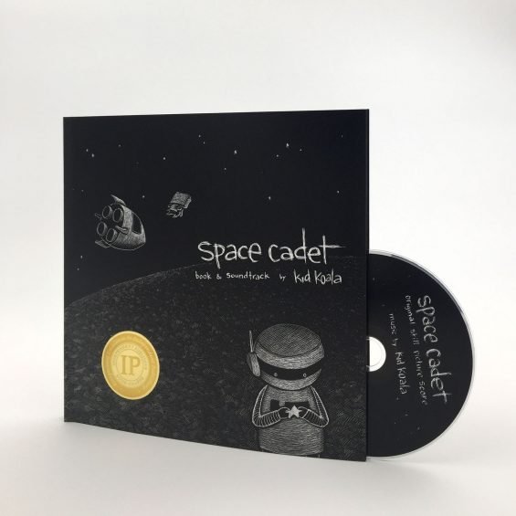 SPACE CADET - Graphic Novel + Soundtrack (132 pages + 15 track OST) Written, Illustrated & Scored by Kid Koala - Image 2